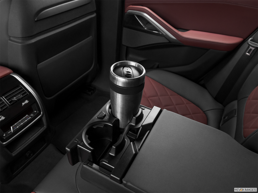2026 BMW X6 M60i xDrive, 温哥华, 全款车