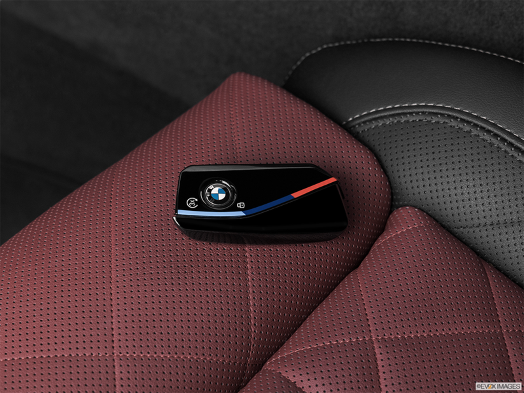 2026 BMW X6 M60i xDrive, 温哥华, 全款车