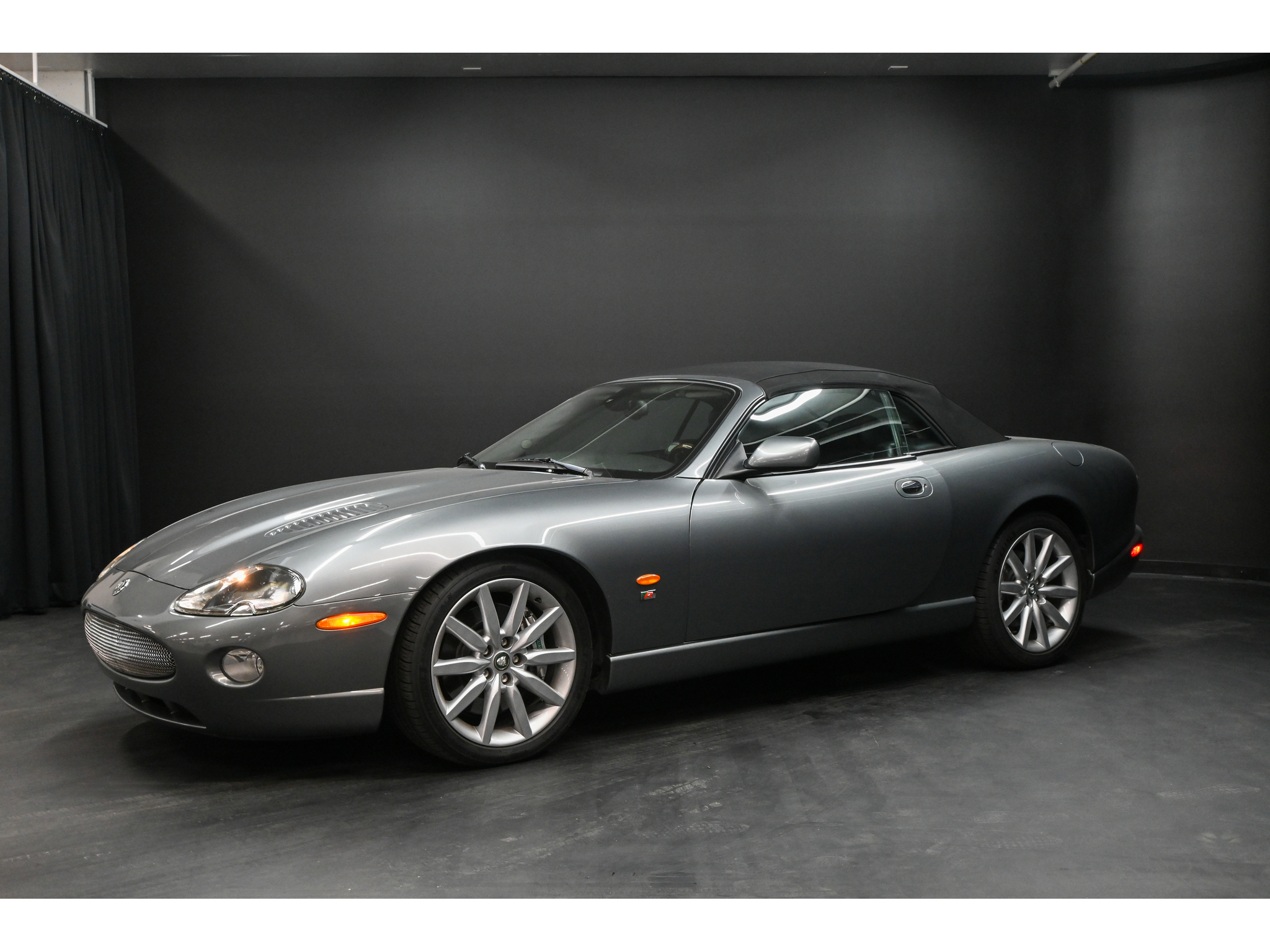 2005 Jaguar XK