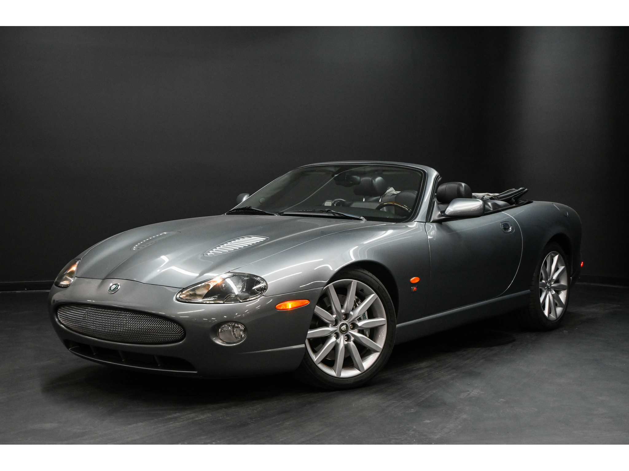 2005 Jaguar XK