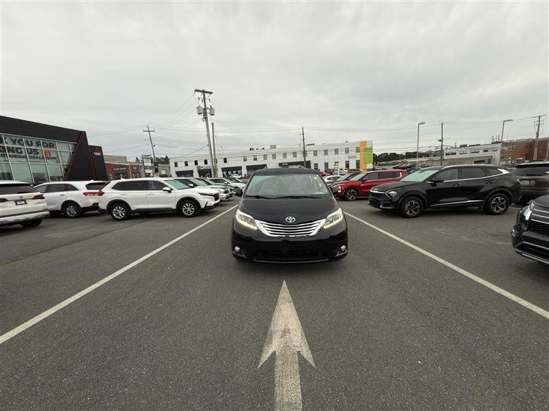2017 Toyota Sienna