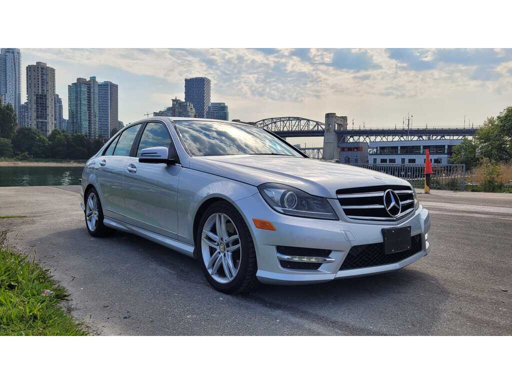 2014 Mercedes-Benz C 300 4MATIC, 温哥华, 全款车