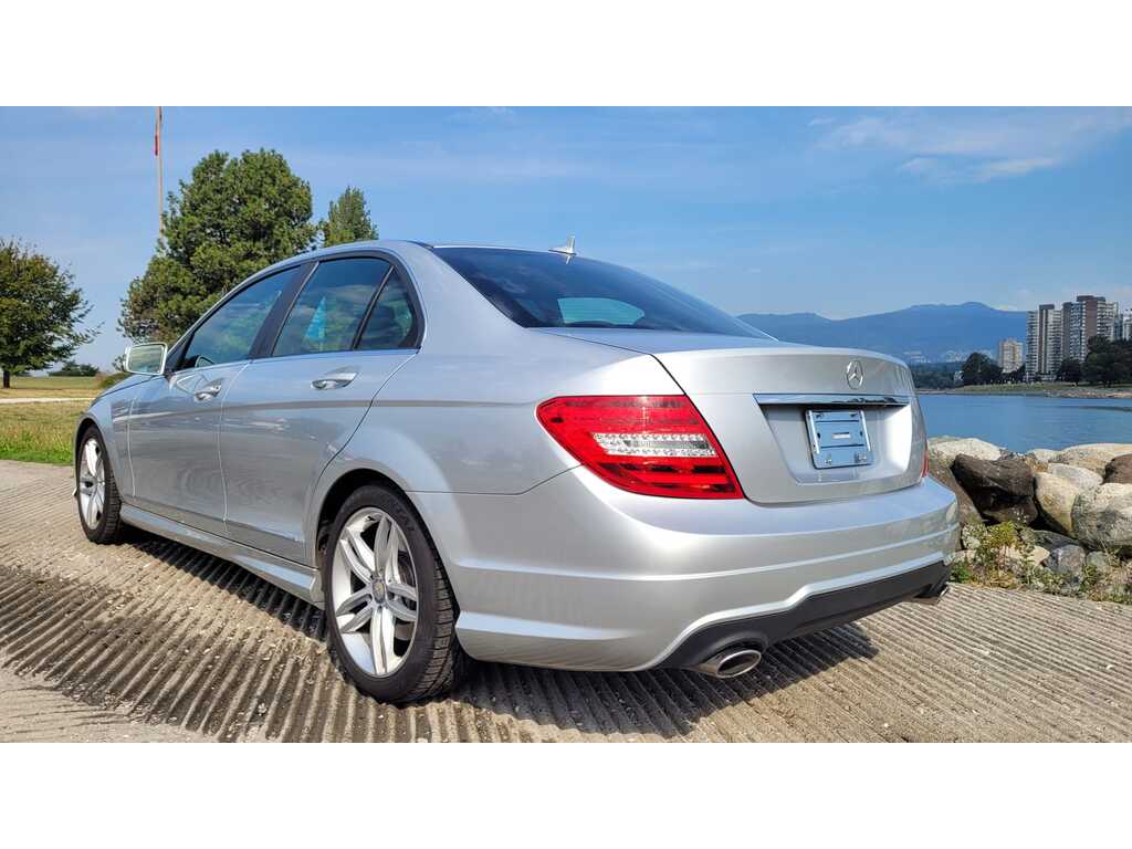 2014 Mercedes-Benz C 300 4MATIC, 温哥华, 全款车