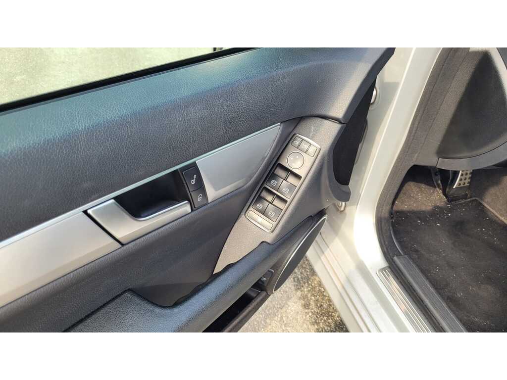 2014 Mercedes-Benz C 300 4MATIC, 温哥华, 全款车