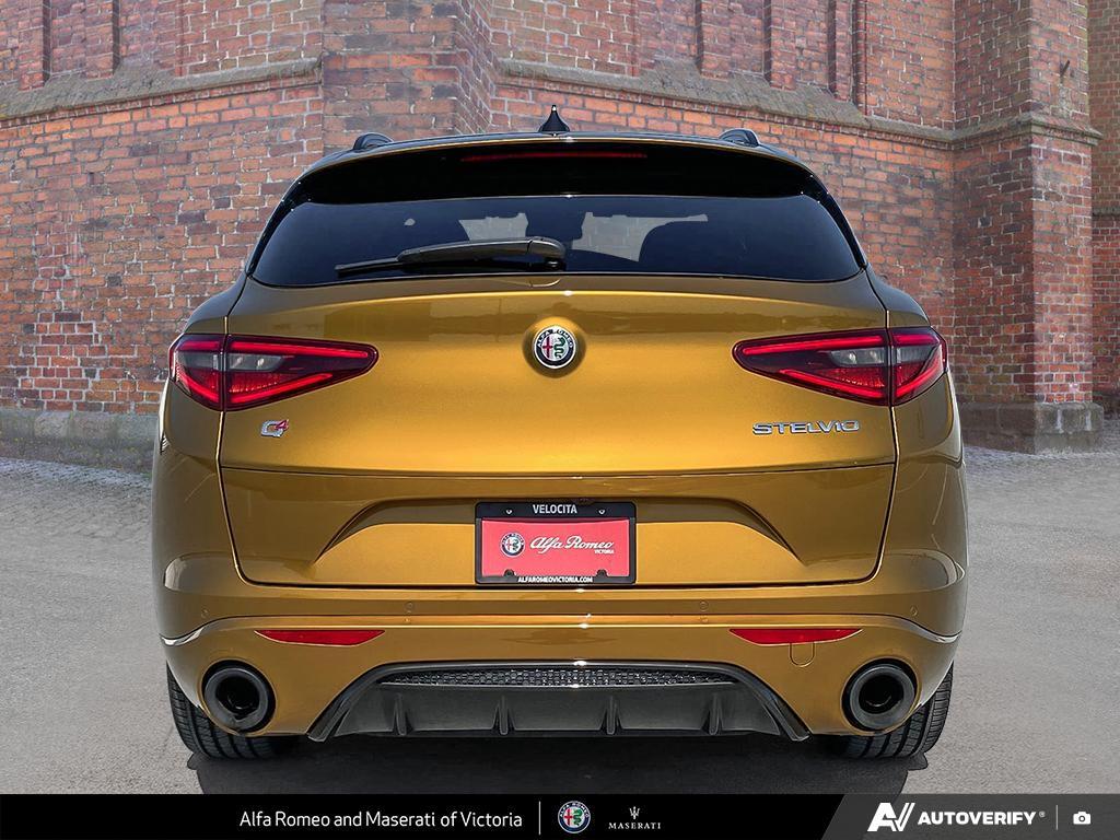 2022 Alfa Romeo Stelvio
