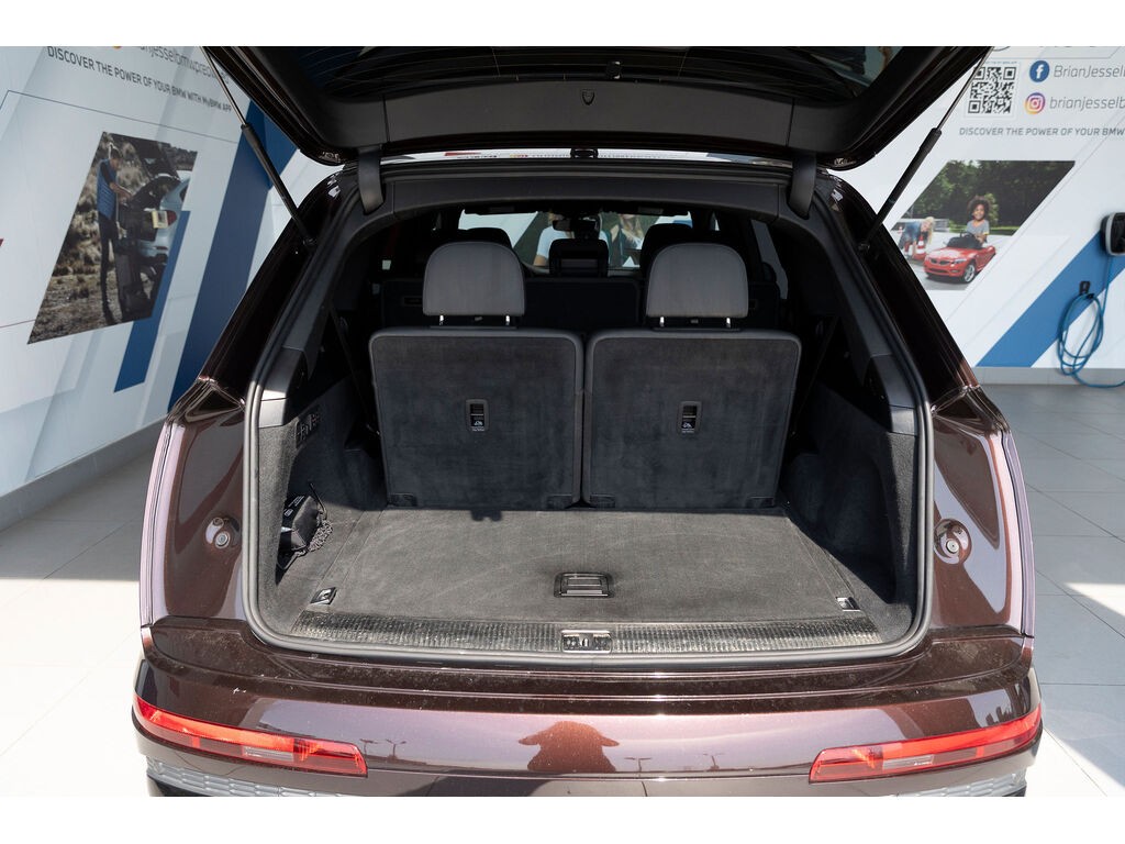 2021 Audi Q7 55 Technik, Vancouver, Cash