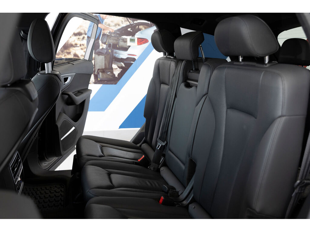 2021 Audi Q7 55 Technik, Vancouver, Cash