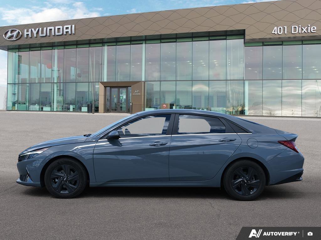 2022 Hyundai Elantra Hybrid