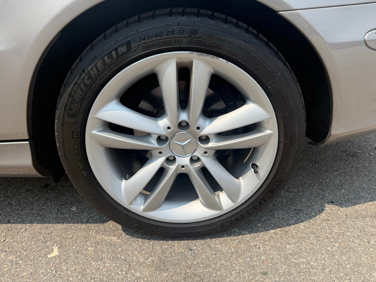 2006 Mercedes-Benz CLK-Class