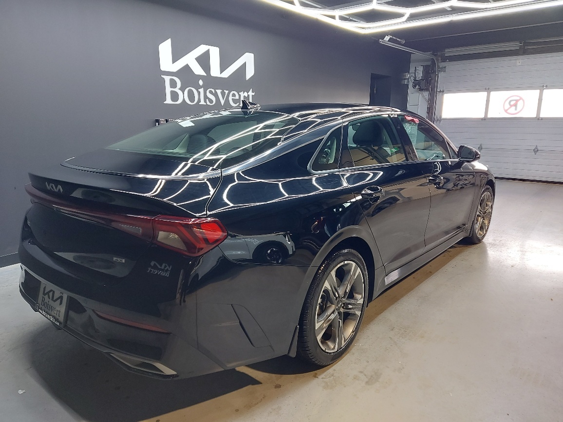 2023 Kia K5