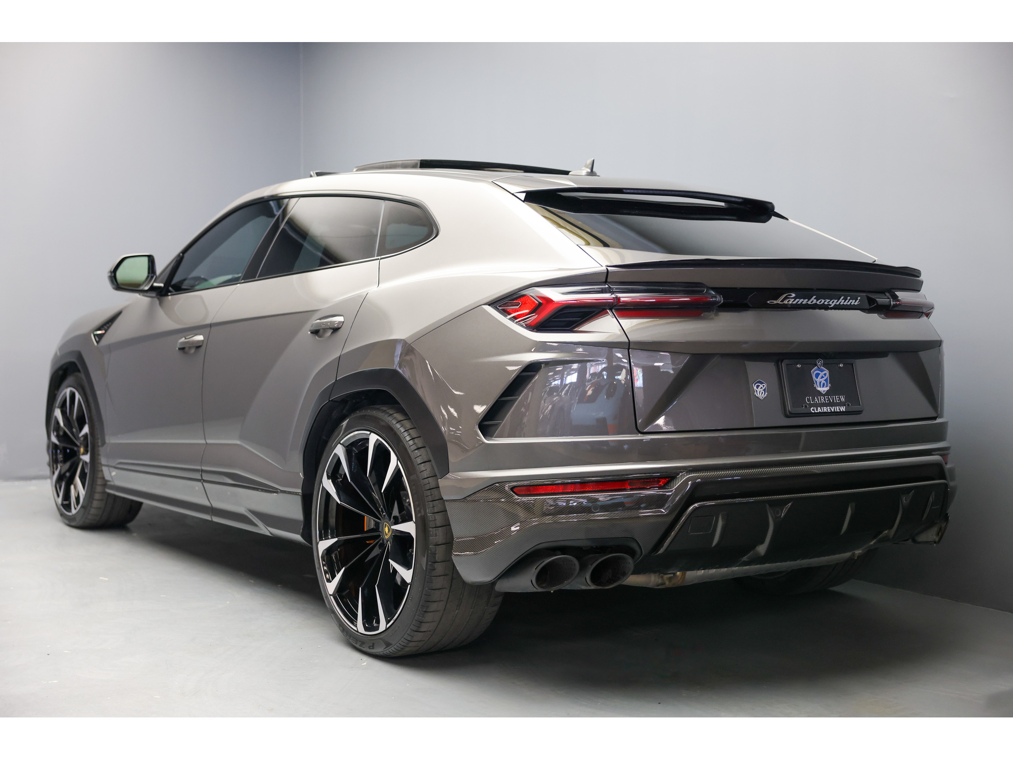 2022 Lamborghini Urus