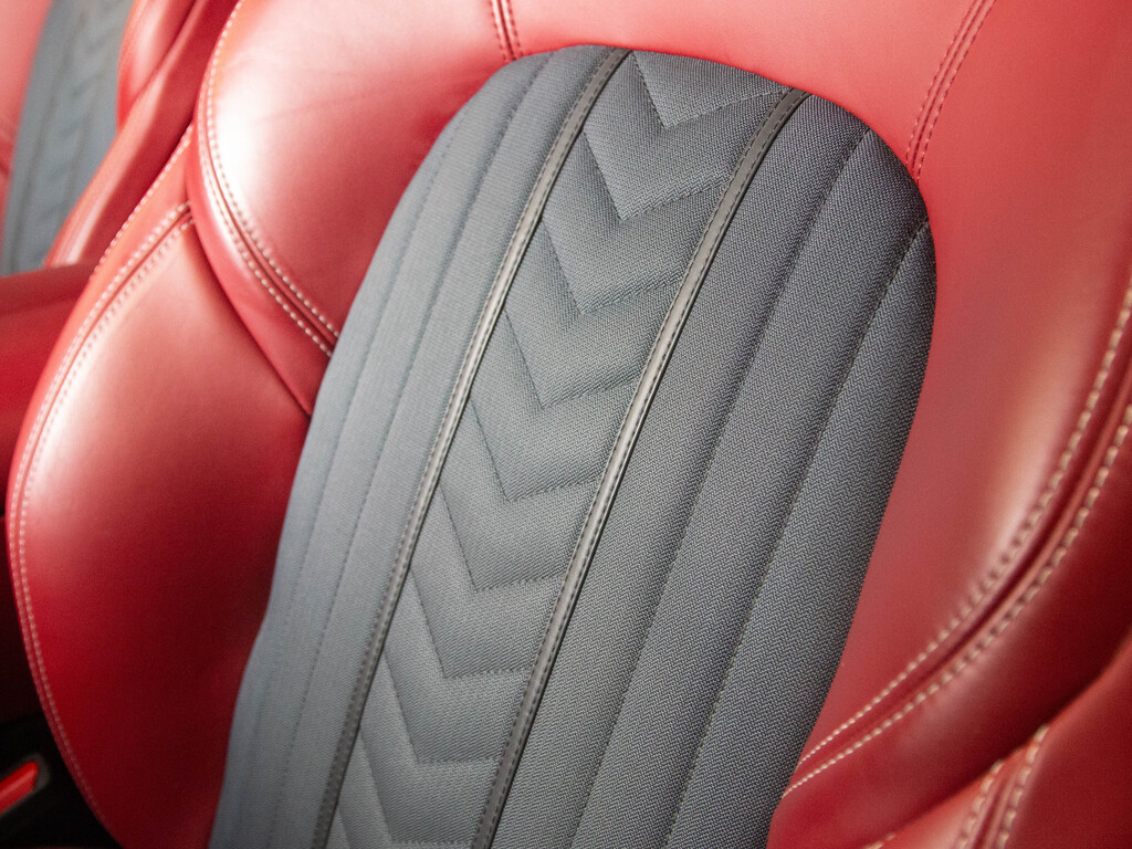 2021 Maserati Levante GranLusso, Toronto, Cash