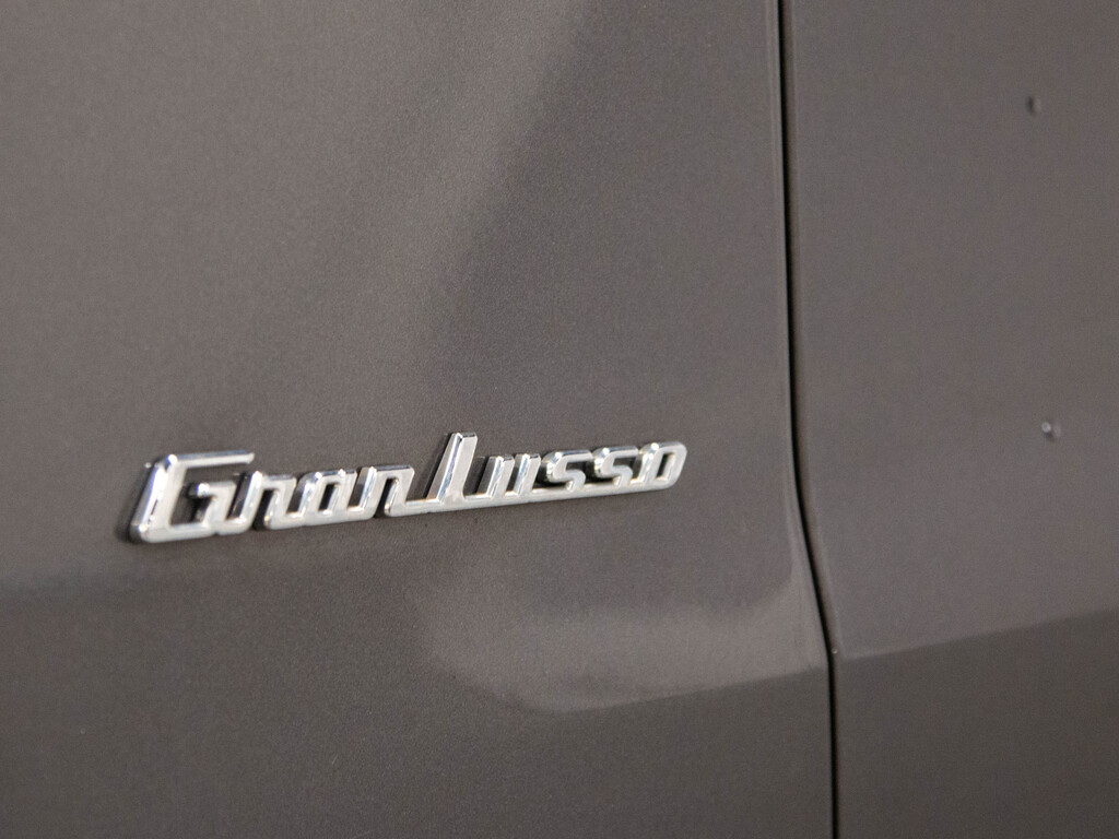 2021 Maserati Levante GranLusso, Toronto, Cash