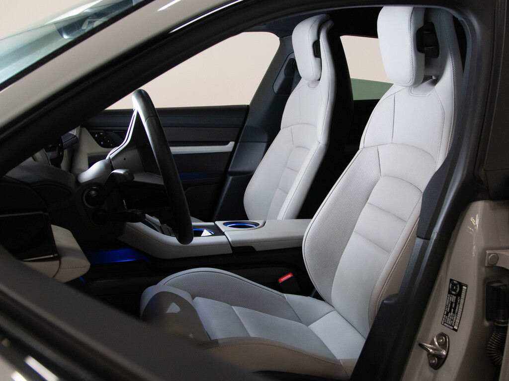 2022 Porsche Taycan Cross Turismo 4S, 多伦多, 全款车