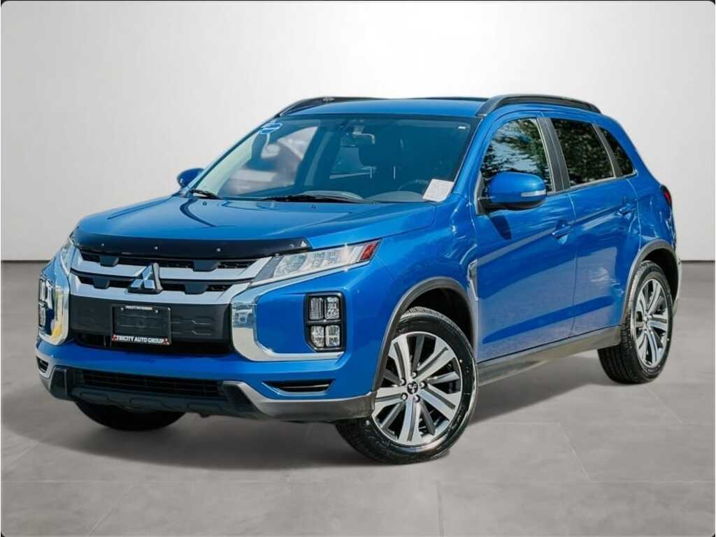2022 Mitsubishi RVR SEL - No Accidents, One Owner, Heated Steering