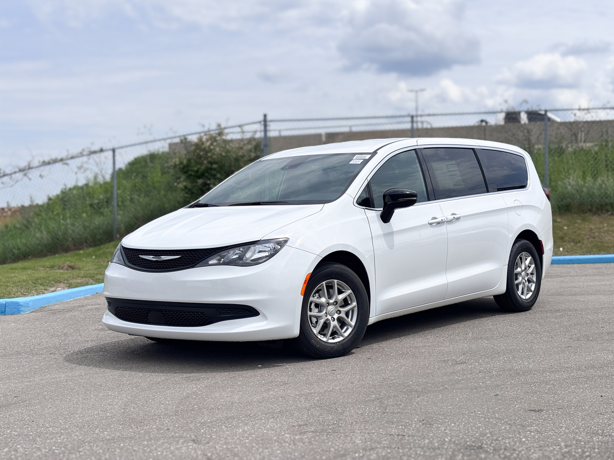 2025 Chrysler Grand Caravan