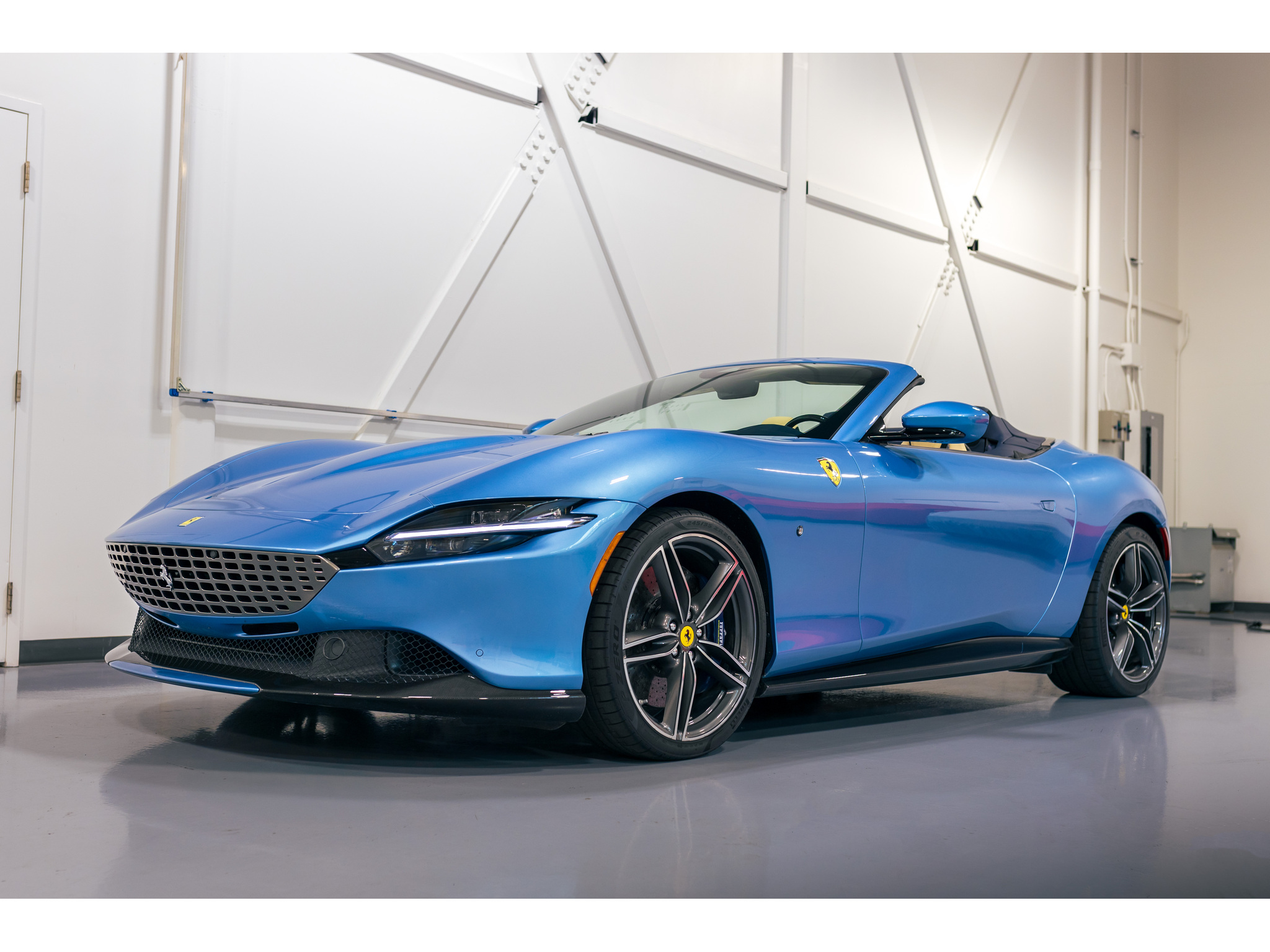 2024 Ferrari Roma Spider