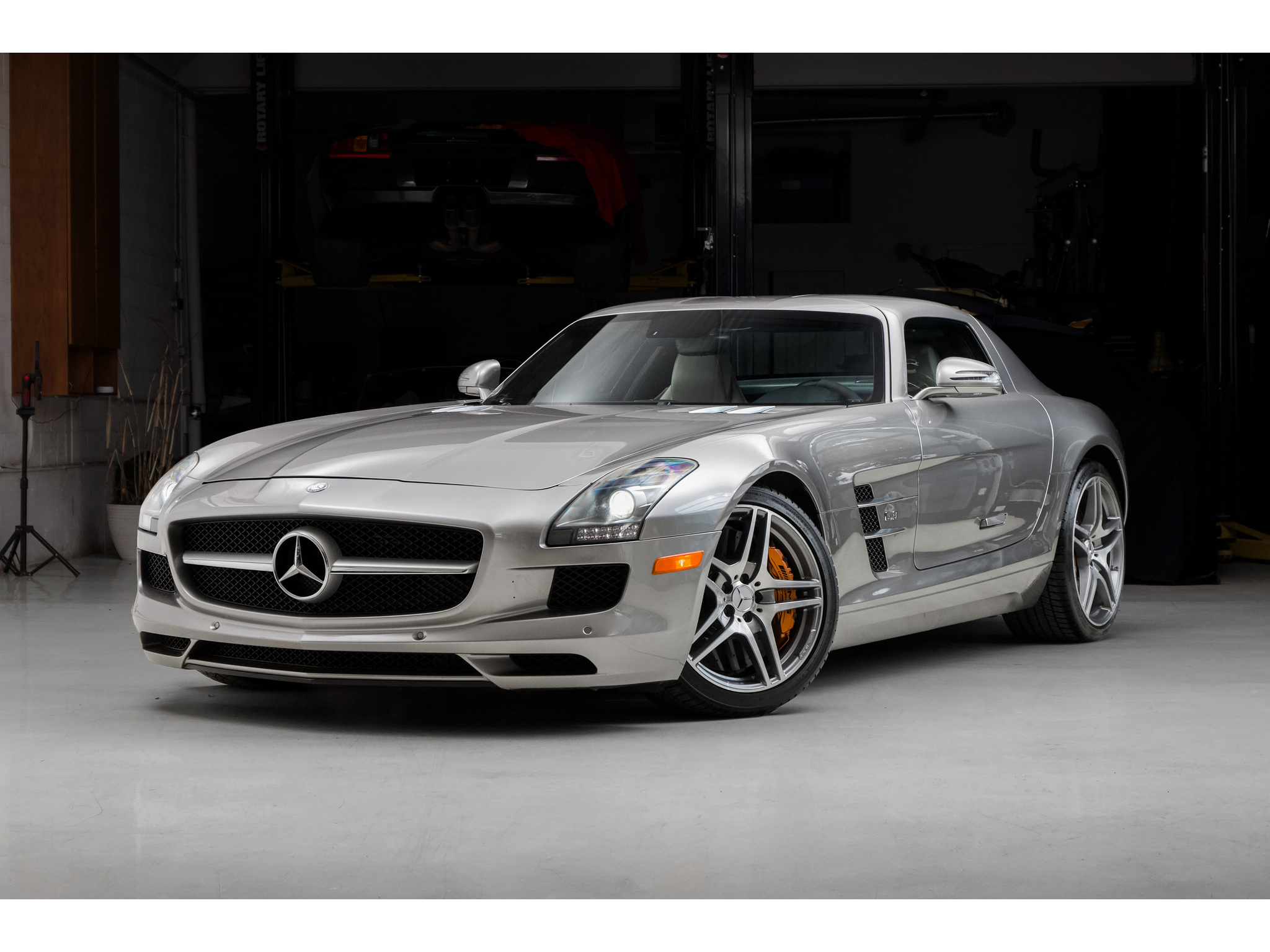 2012 Mercedes-Benz SLS AMG