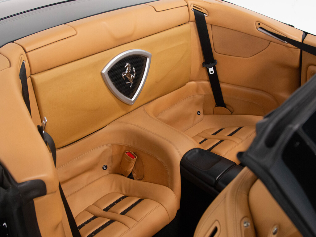2014 Ferrari California COVERTIBLE   PININFARINA   HARD TOP   REAR CAM, Toronto, Cash