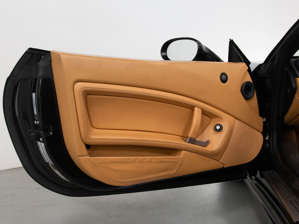 2014 Ferrari California COVERTIBLE   PININFARINA   HARD TOP   REAR CAM, Toronto, Cash
