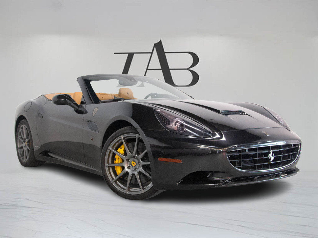 2014 Ferrari California COVERTIBLE   PININFARINA   HARD TOP   REAR CAM, Toronto, Cash