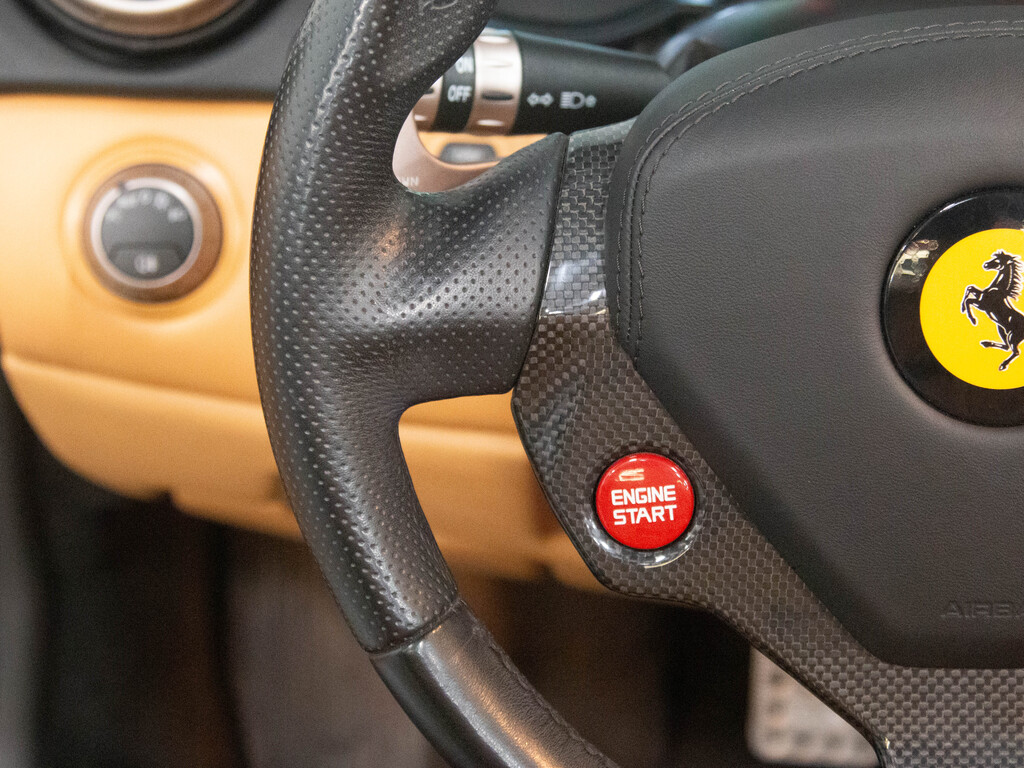 2014 Ferrari California COVERTIBLE   PININFARINA   HARD TOP   REAR CAM, Toronto, Cash