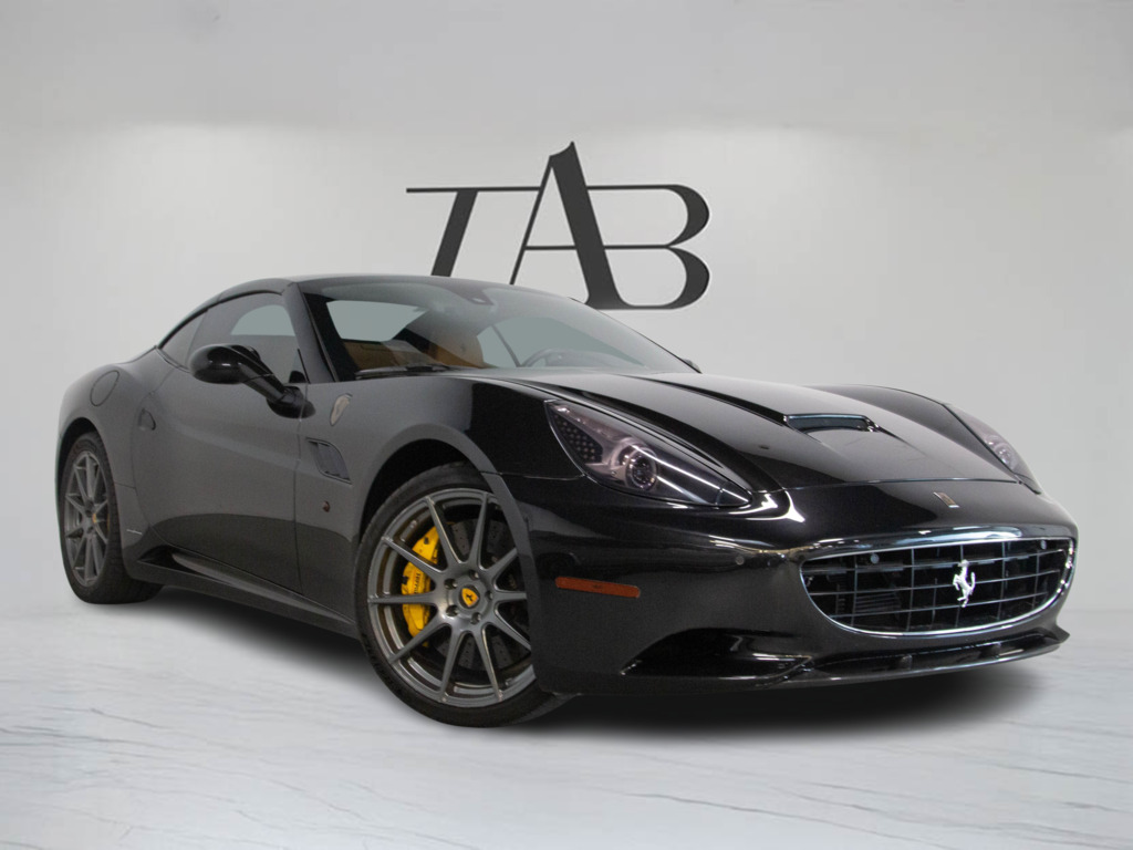 2014 Ferrari California COVERTIBLE   PININFARINA   HARD TOP   REAR CAM, Toronto, Cash