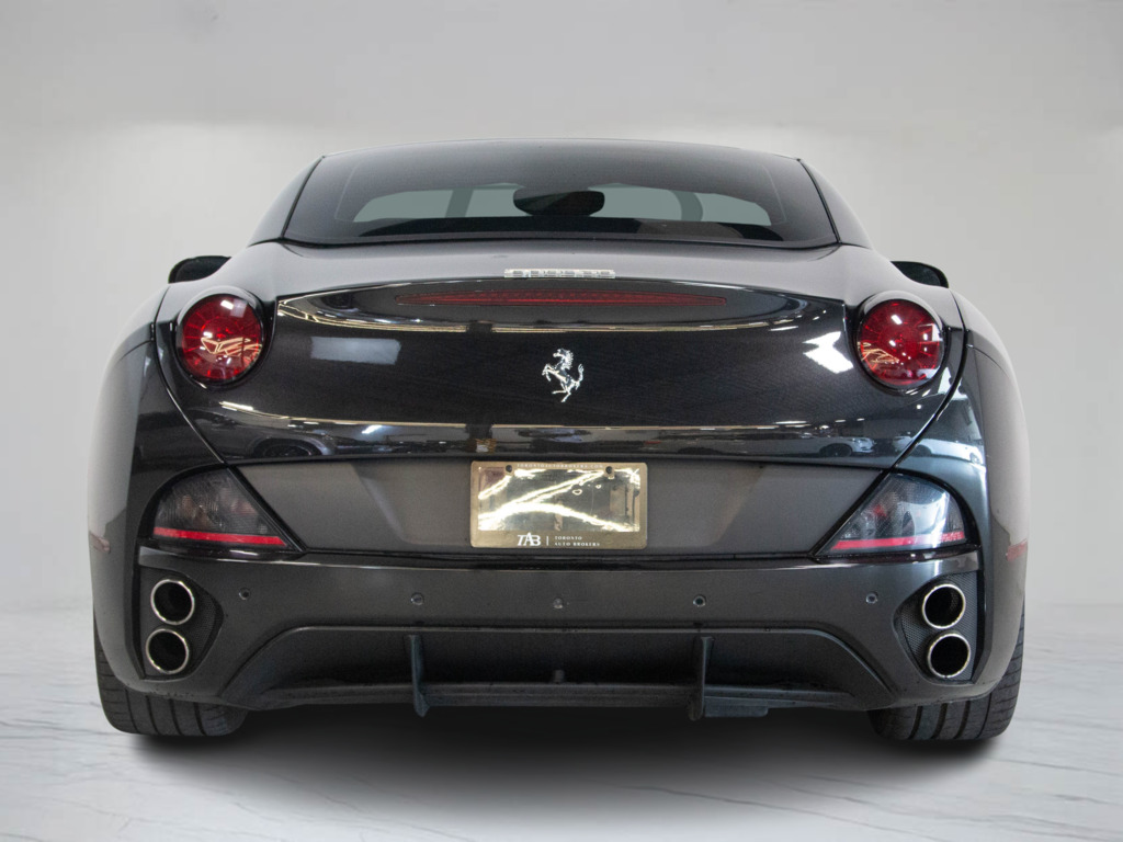 2014 Ferrari California COVERTIBLE   PININFARINA   HARD TOP   REAR CAM, Toronto, Cash