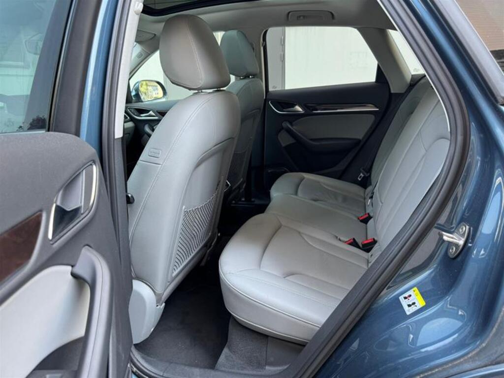 2016 Audi Q3 2.0T Technik, Vancouver, Cash