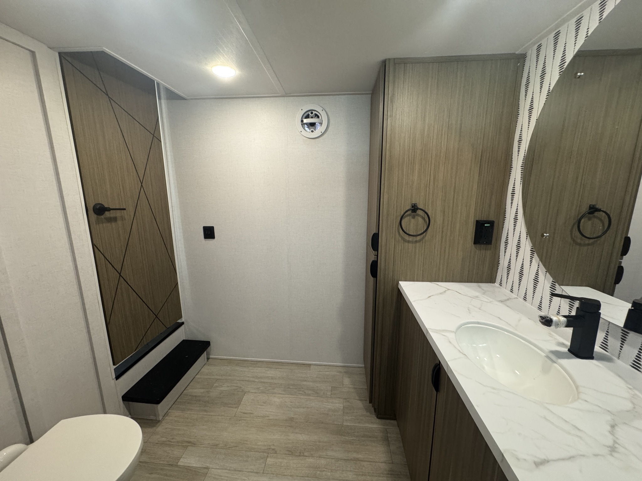 2026 Salem by Forest River 42ICE