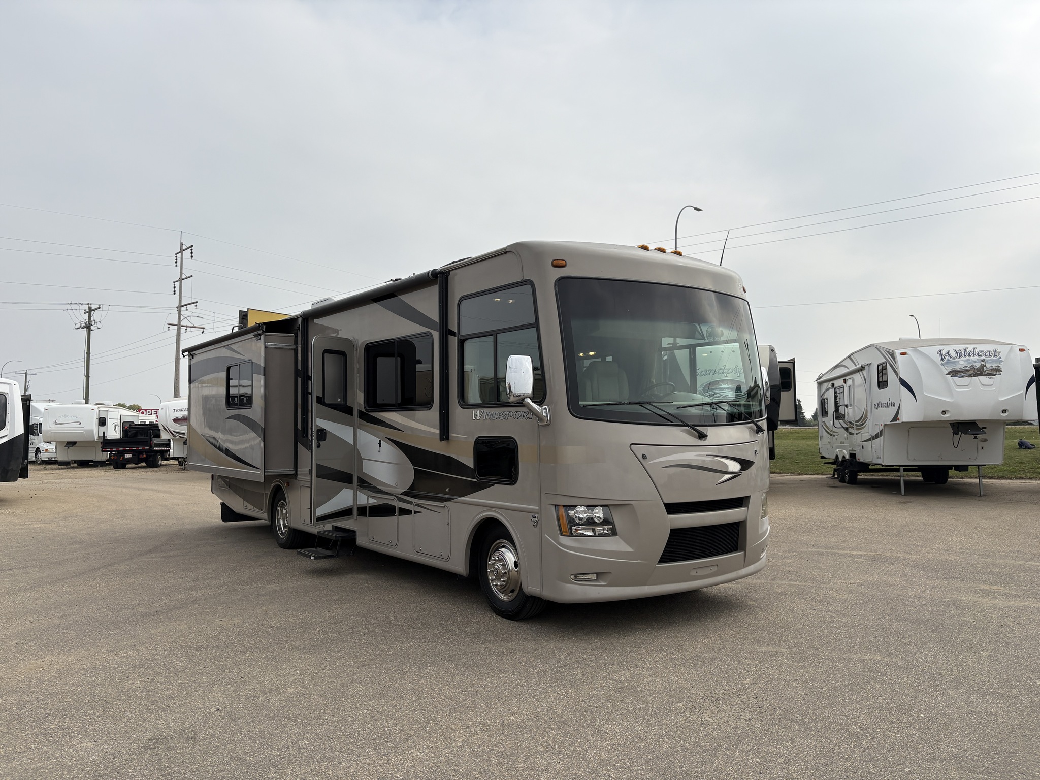 2013 Thor Motor Coach Windsport