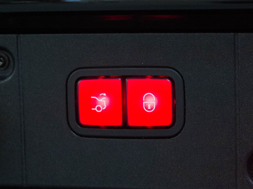 2012 Mercedes-Benz S 550 4MATIC, Toronto, Cash