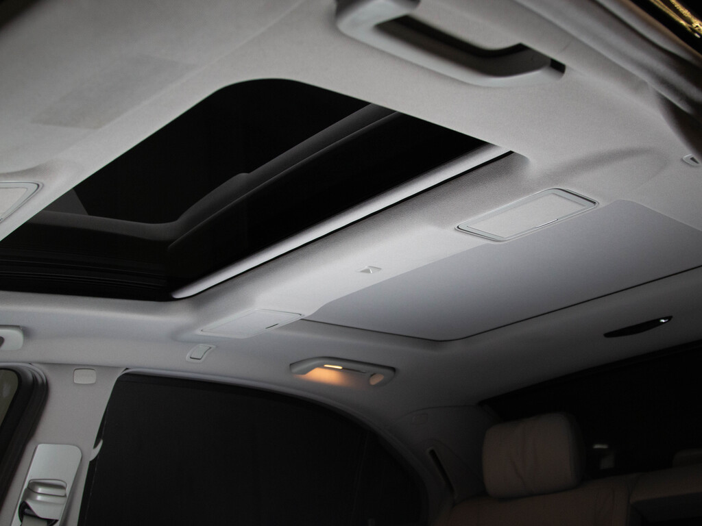 2012 Mercedes-Benz S 550 4MATIC, Toronto, Cash