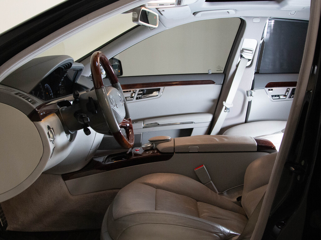 2012 Mercedes-Benz S 550 4MATIC, Toronto, Cash
