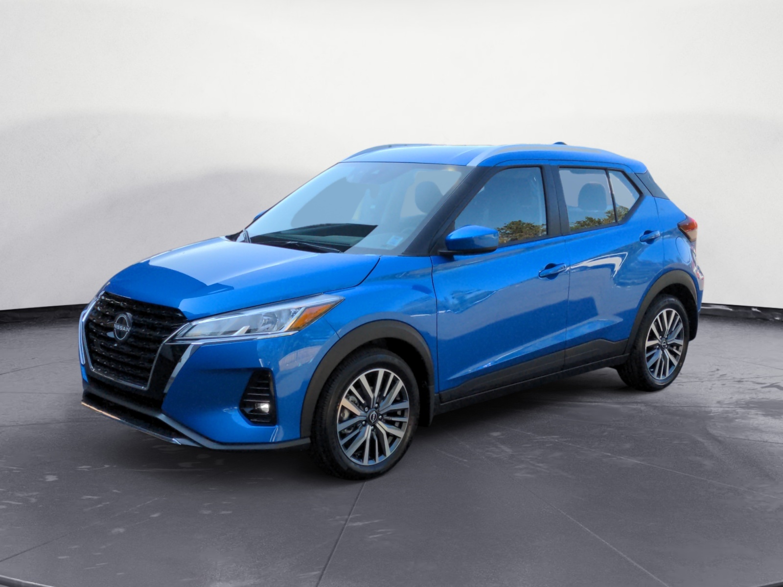 2025 Nissan Kicks Play