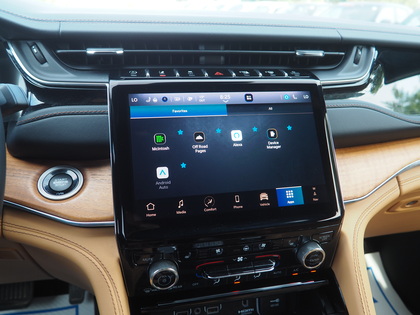 used 2024 Jeep Grand Cherokee L car, priced at $61,900