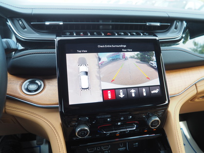 used 2024 Jeep Grand Cherokee L car, priced at $61,900