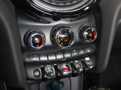 used 2020 MINI 3 Door car, priced at $31,900