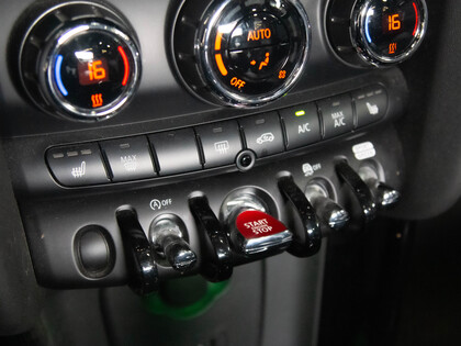 used 2020 MINI 3 Door car, priced at $31,900