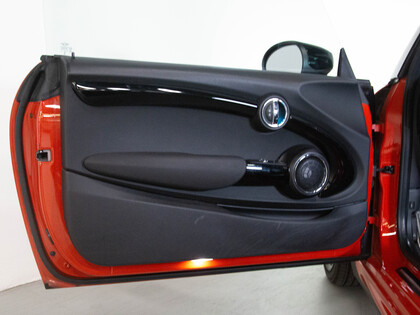 used 2020 MINI 3 Door car, priced at $31,900