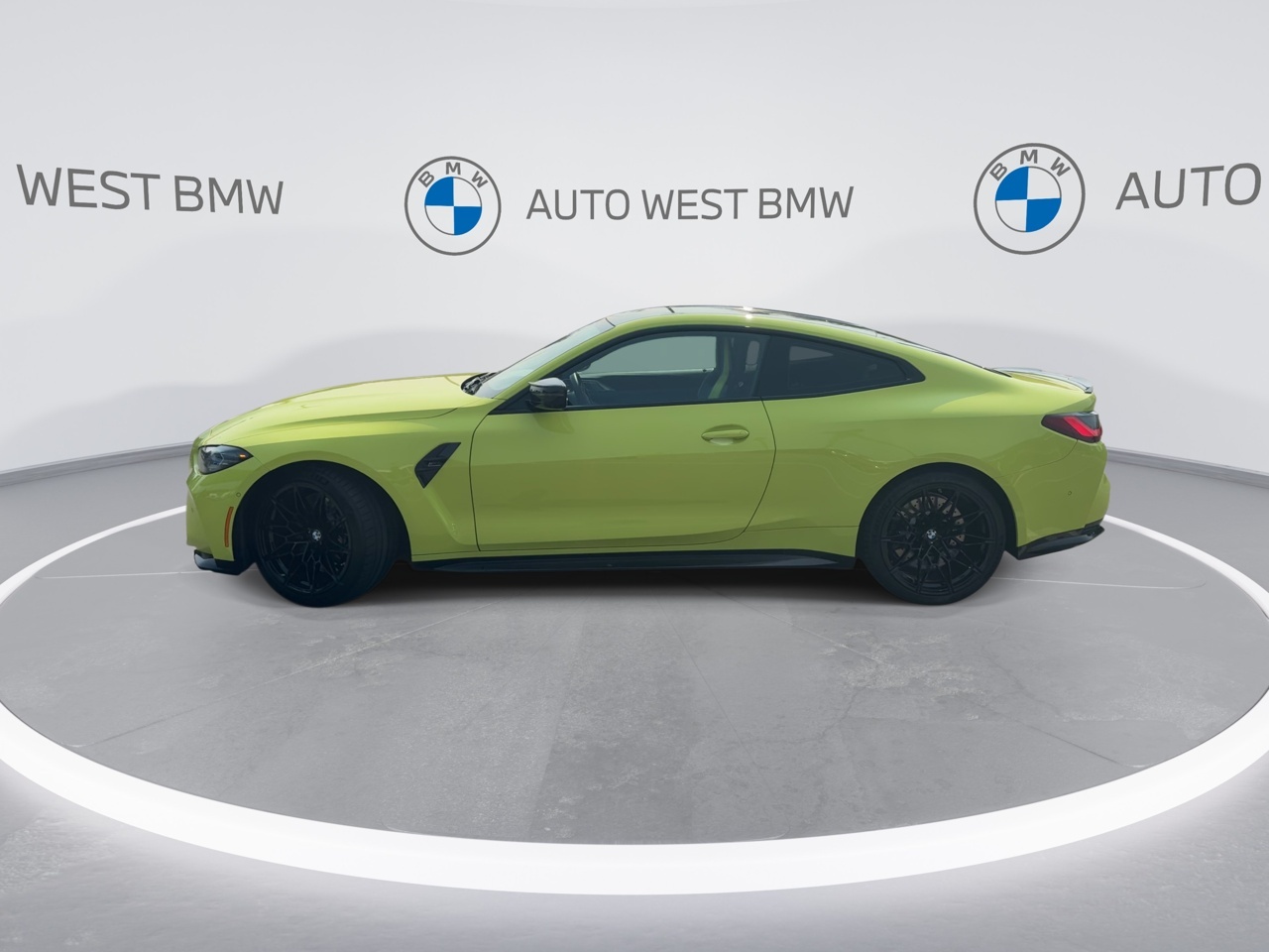 2022 BMW M4
