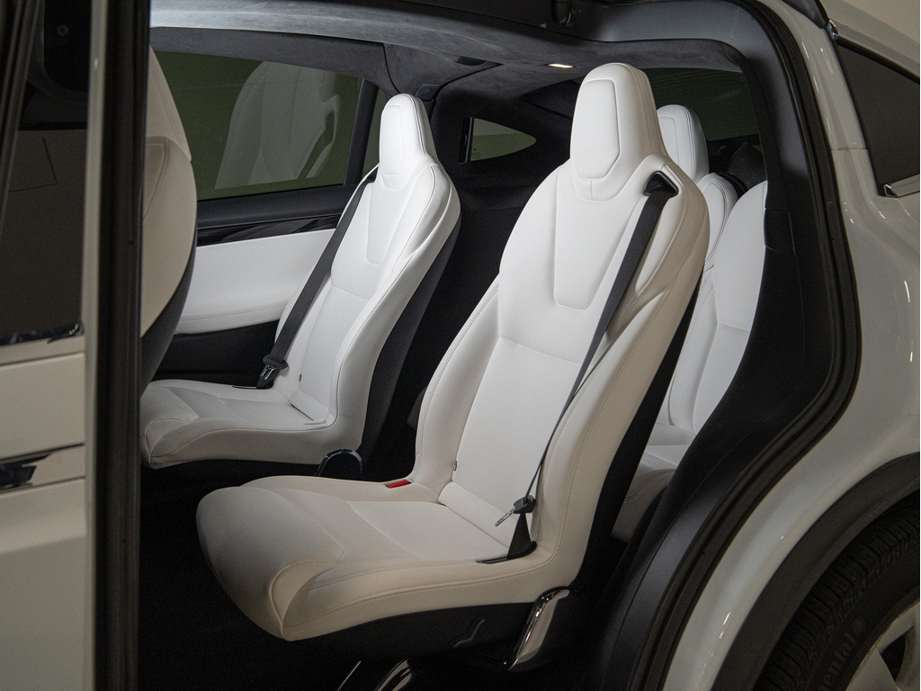 2021 Tesla Model X LONG RANGE PLUS   6 PASS   20 IN, Toronto, Cash