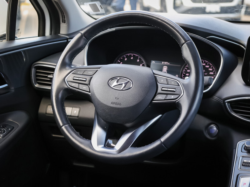 2023 Hyundai Santa Fe - Gallery image 2
