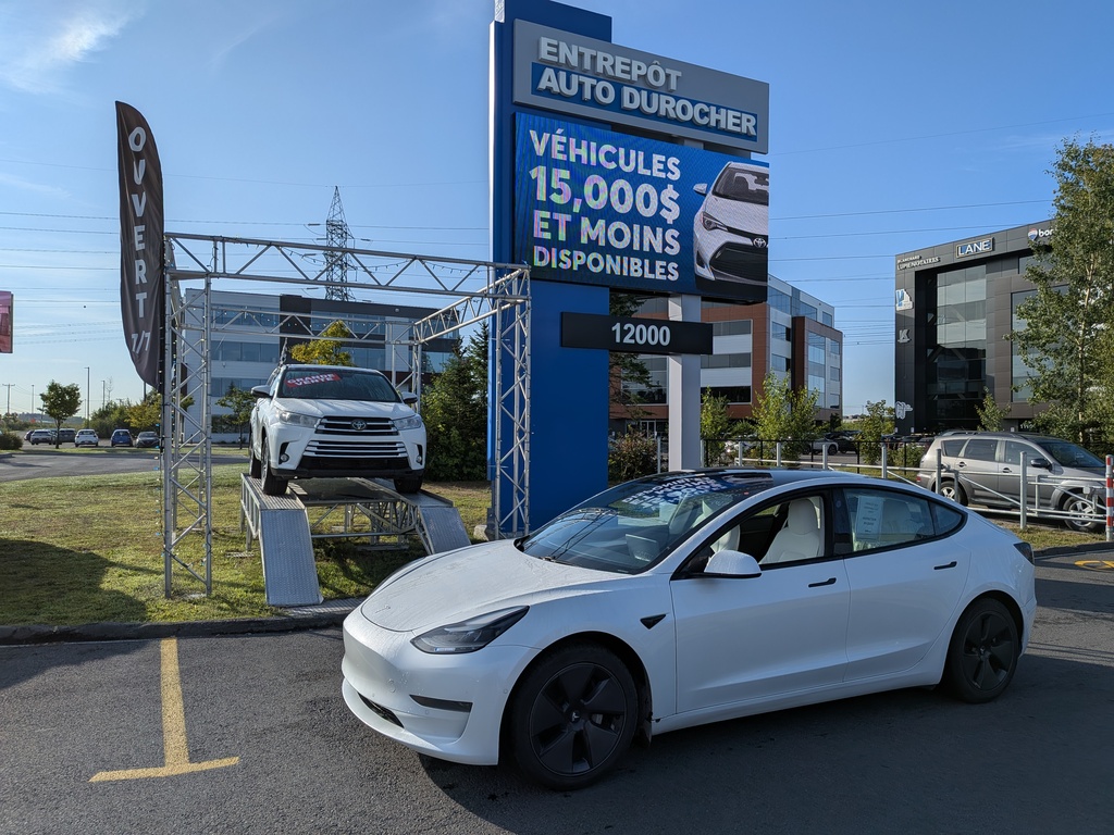 Tesla Model 3 2021