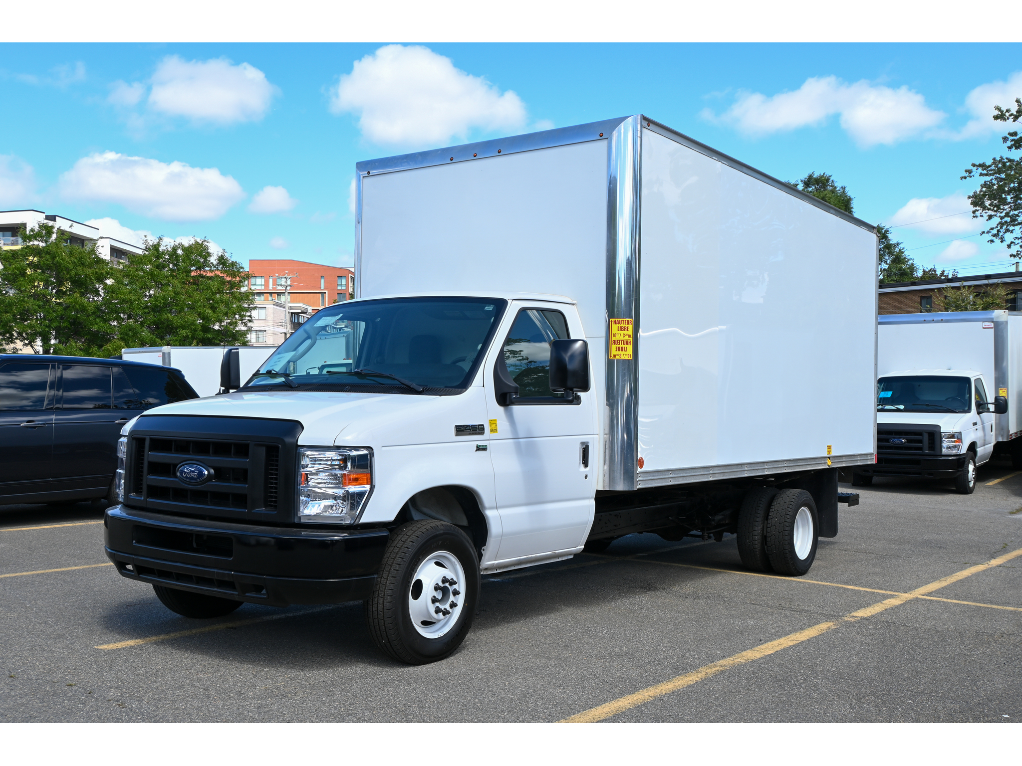 2022 Ford E-Series Cutaway