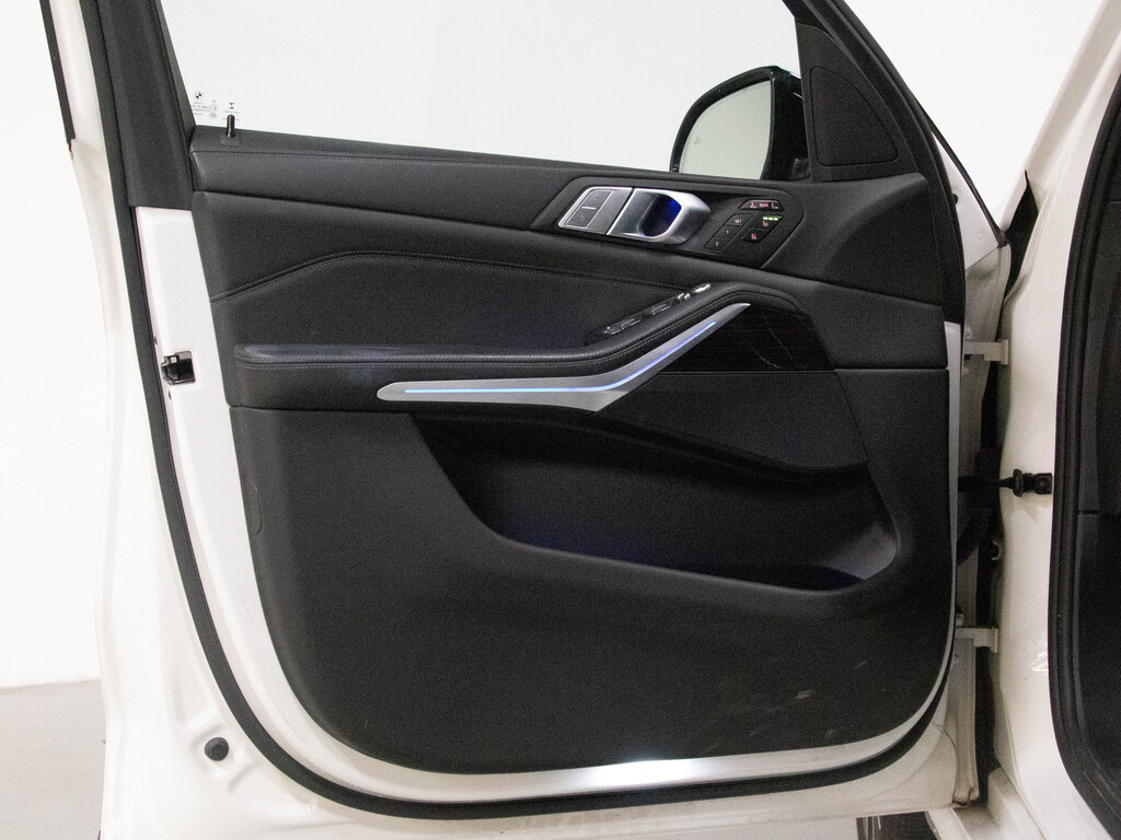 2021 BMW X7 xDrive40i, Toronto, Cash