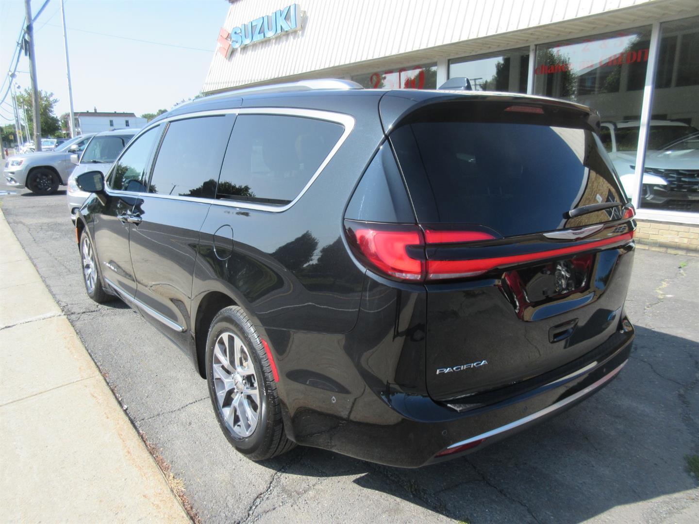 2022 Chrysler Pacifica
