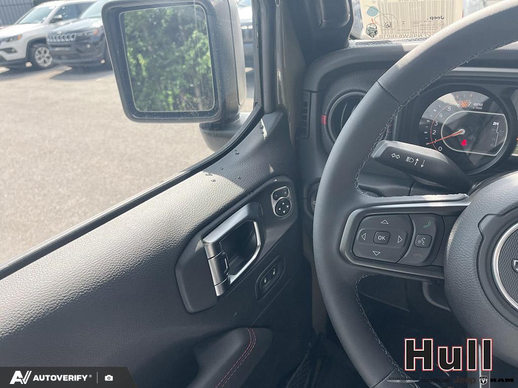 2025 Jeep Wrangler 2-Door Recon, 多伦多, 全款车