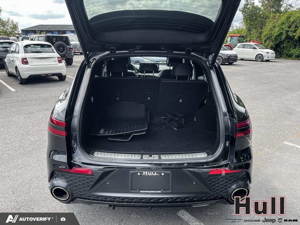 2022 Genesis GV70 2.5T Prestige AWD, Toronto, Cash