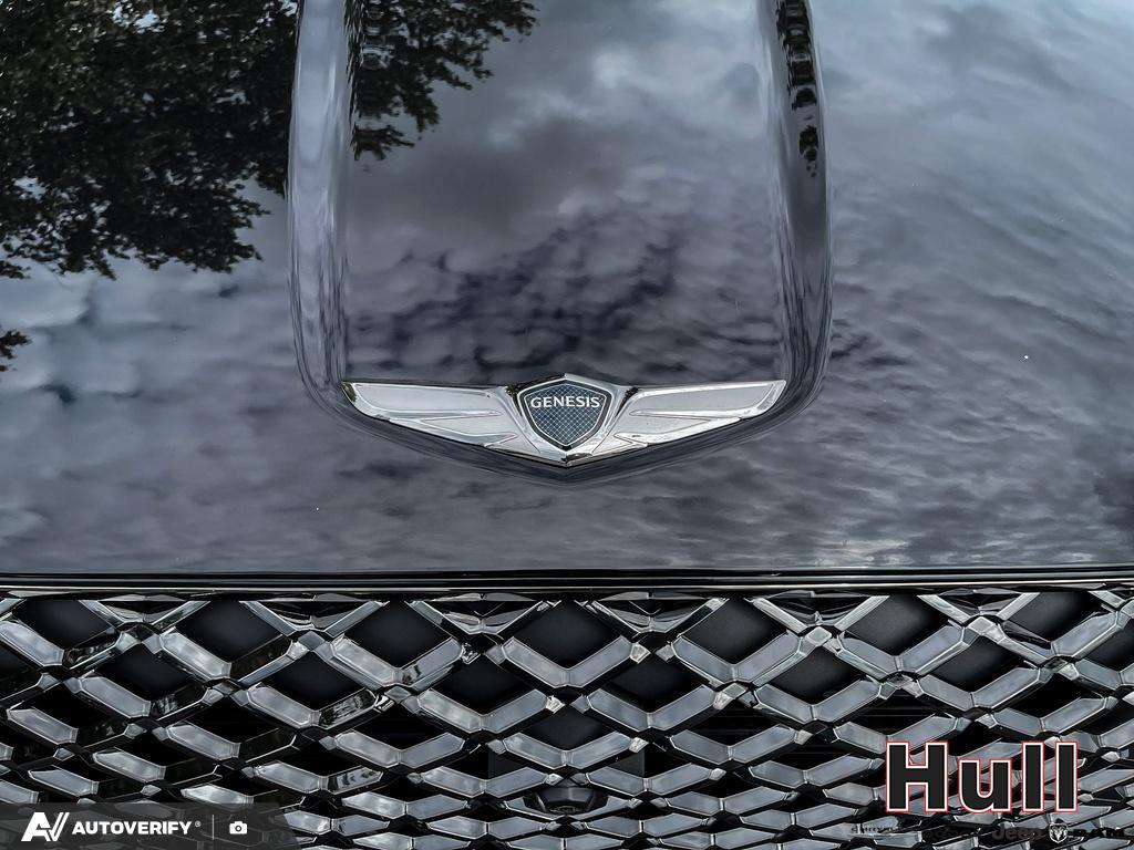 2022 Genesis GV70 2.5T Prestige AWD, Toronto, Cash